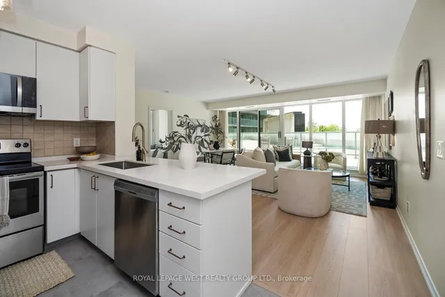 Additional image 4 of 5508 Yonge St Unit 202