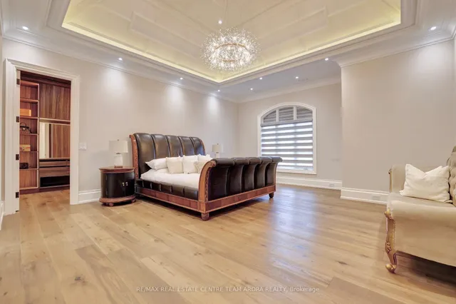 Additional image 31 of 7548 Sixth Line