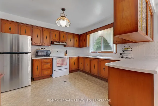 Additional image 12 of 116 Pine Dr