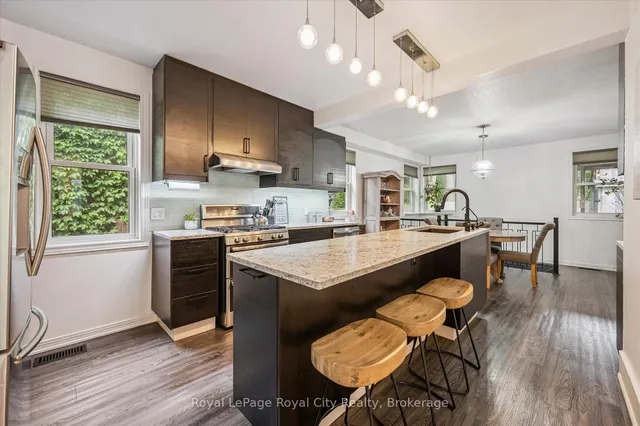 Additional image 17 of 37 Brock St