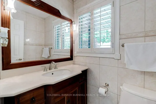 Additional image 17 of 1940 Four Seasons Dr