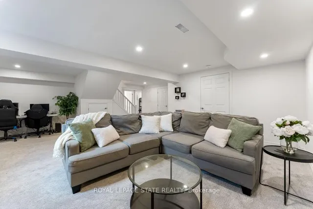 Additional image 34 of 9717 Dickenson Rd