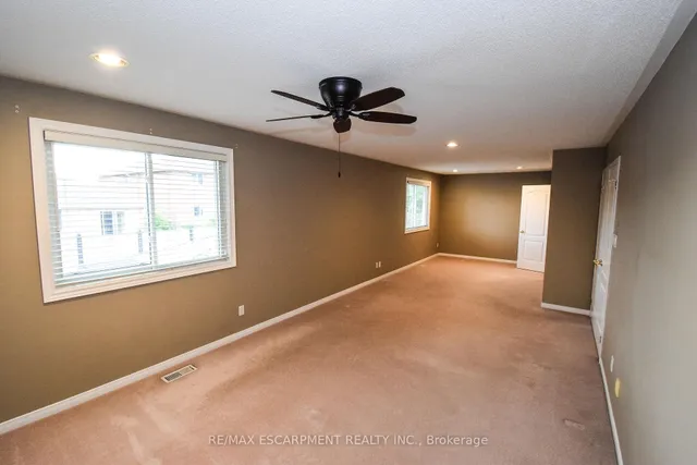 Additional image 25 of 67 Lawnhurst Dr