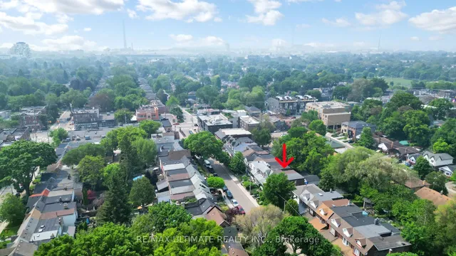 Additional image 49 of 266 Highfield Rd