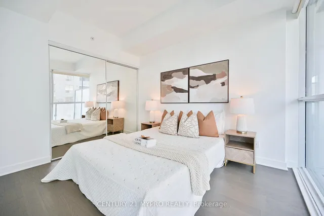 Additional image 16 of 15 Grenville St Unit 1007