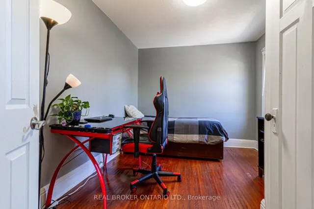 Additional image 26 of 165 Leinster Ave