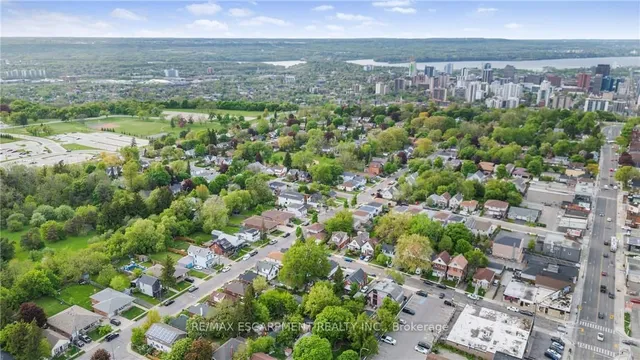 Additional image 40 of 187 West 2nd St