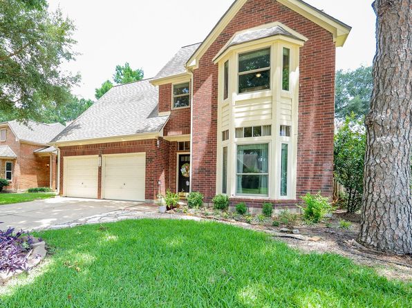 7710 Woodlett Ct, Houston, TX 77095