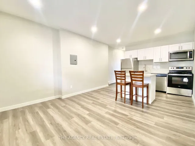 Additional image 2 of 983 Barton St