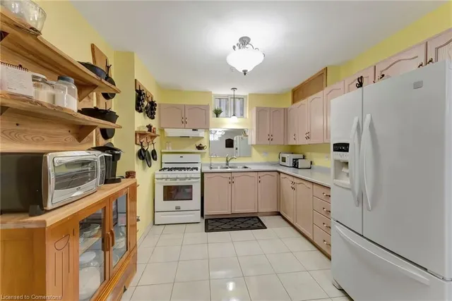 Additional image 29 of 182 Solomon Cres