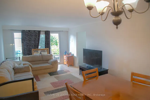 Additional image 10 of 7 Futura Dr