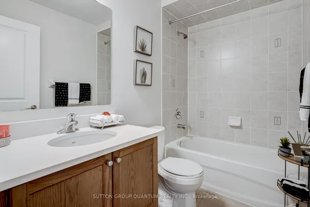 Additional image 23 of 275 Roxton Rd Unit 201