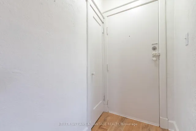 Additional image 4 of 1646 Bathurst St Unit 18