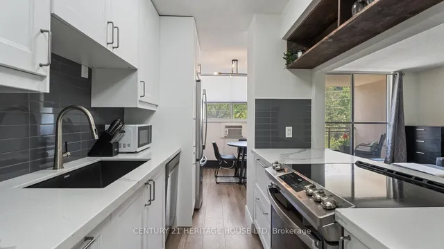 Additional image 7 of 1950 Main St Unit 408