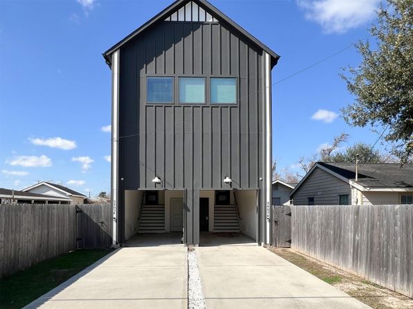 3407 Sakowitz St #A-B, Houston, TX 77026