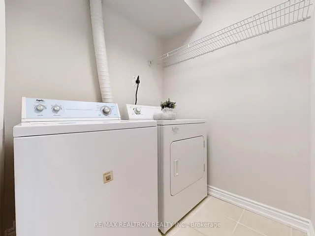 Additional image 25 of 88 Alton Tower Circ Unit 905