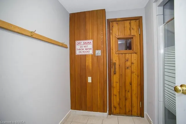 Additional image 8 of 10 Ellen St Unit 303