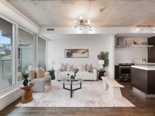 Additional image 26 of 75 Portland St Unit 816