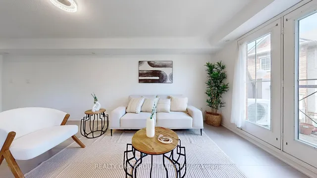 Additional image 3 of 2557 Sixth Line Unit 10