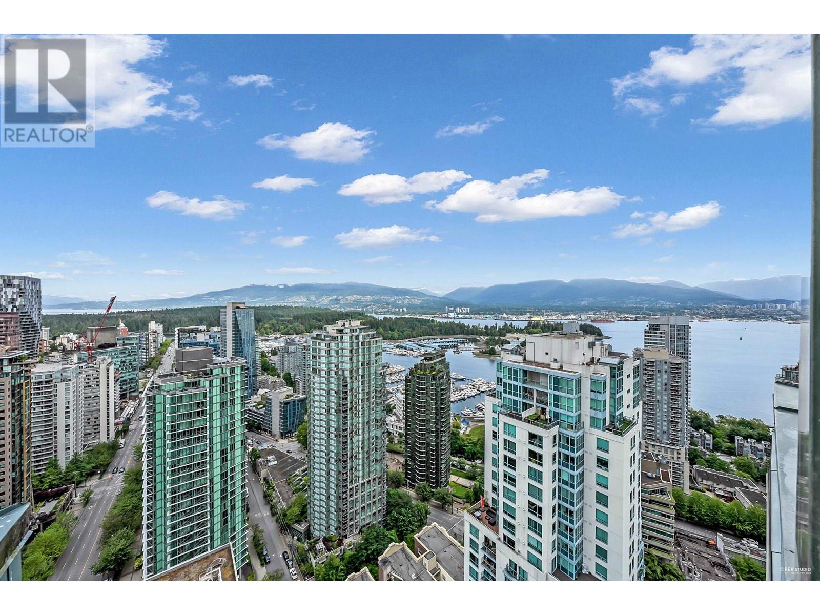 3402 1239 W GEORGIA STREET|Vancouver, British Columbia V6E4R8