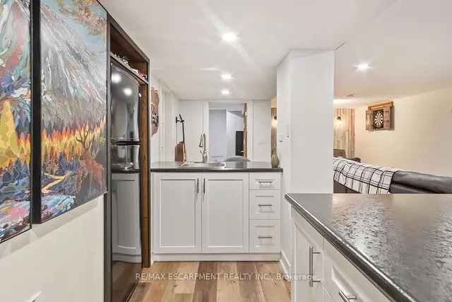 Additional image 32 of 1389 Olga Dr