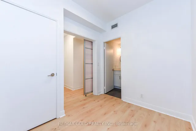 Additional image 26 of 80 Absolute Ave Unit 2811