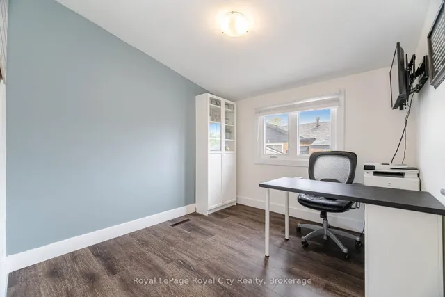 Additional image 26 of 61 Lawfield Dr