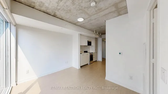 Additional image 15 of 65 Mutual St Unit 1702