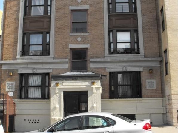 2292 Loring Pl N, Bronx, NY 10468