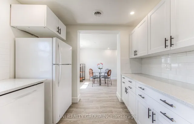 Additional image 30 of 251 Margaret Ave