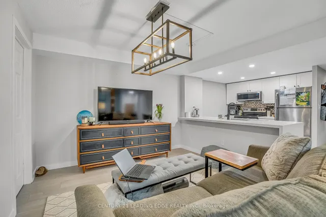 Additional image 7 of 705 King St Unit 805