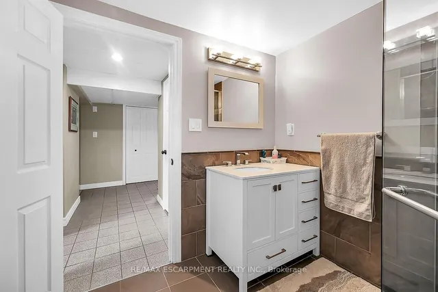 Additional image 32 of 102 Kennedy Ave