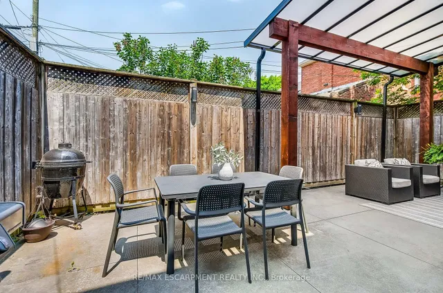 Additional image 30 of 53 Murray St