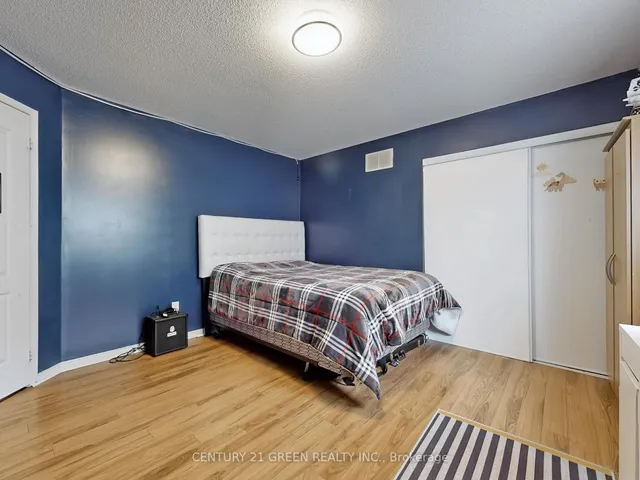 Additional image 30 of 60 Fandor Way