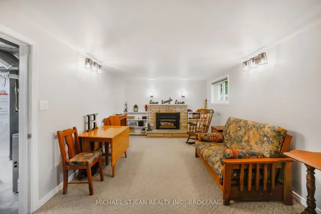 Additional image 29 of 175 Council Cres