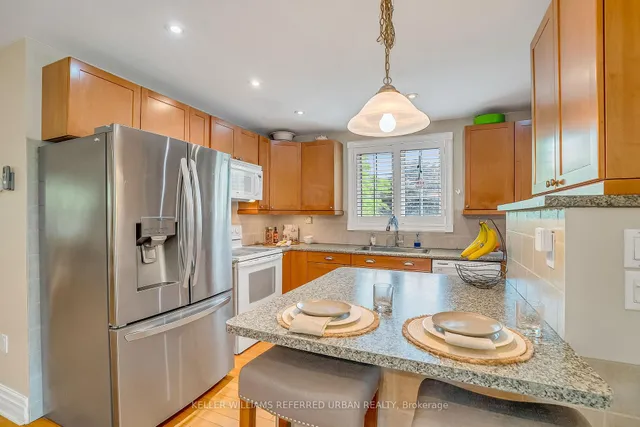 Additional image 11 of 5 Donora Dr