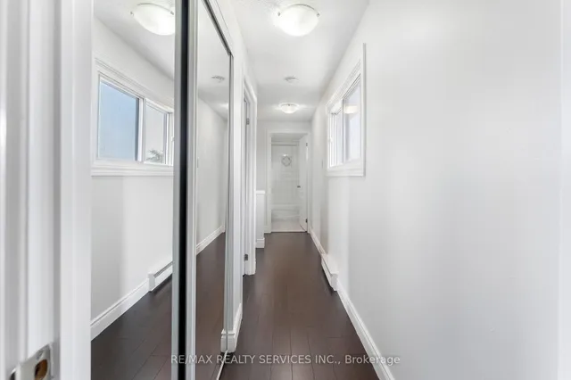 Additional image 21 of 8 Heatherside Crt