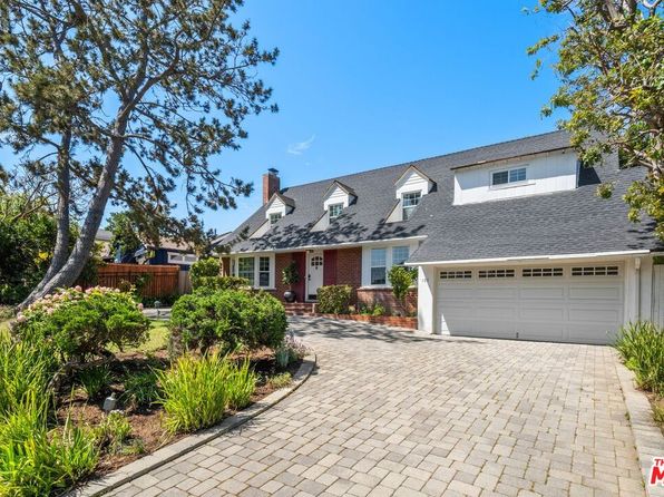 135 N Canyon View Dr, Los Angeles, CA 90049