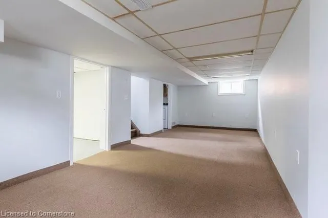 Additional image 32 of 161 East 19th St