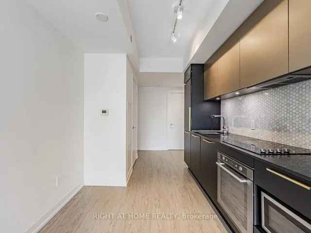 Additional image 13 of 85 Wood St Unit 1615