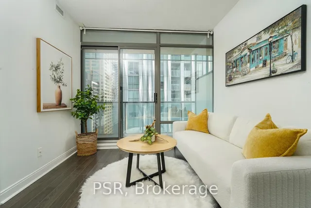 Additional image 11 of 18 Yorkville Ave Unit 2103