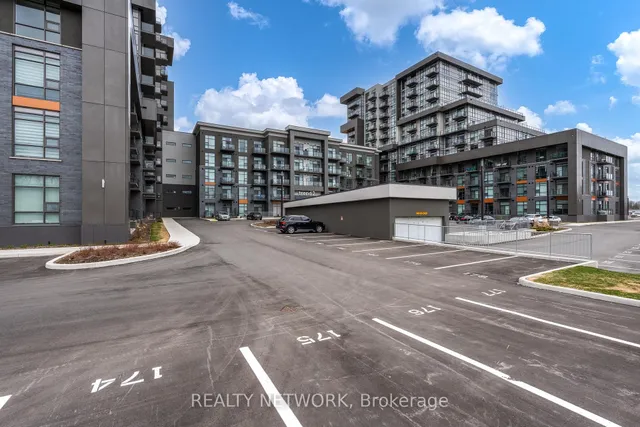 Additional image 3 of 460 Dundas St Unit 106