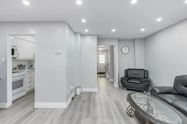 Additional image 18 of 156 Enderby Cres