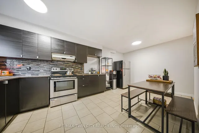 Additional image 2 of 391 Pioneer Dr Unit 3