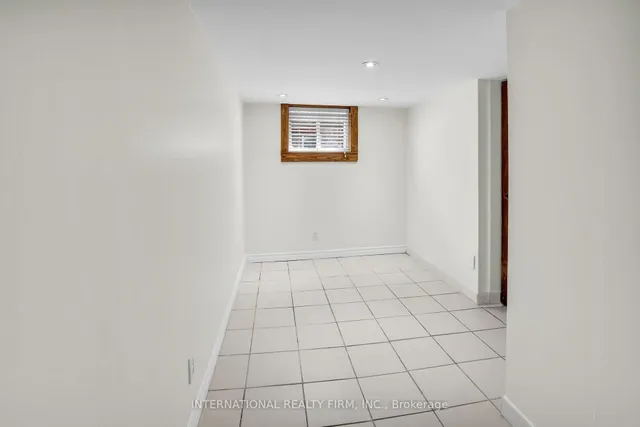 Additional image 28 of 229 Livingstone Ave