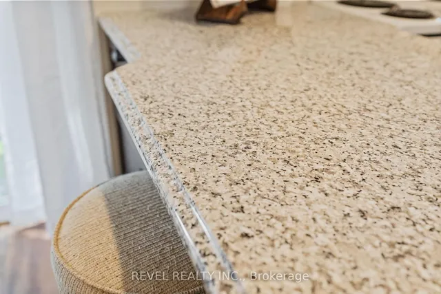 Additional image 13 of 647 Brighton Ave