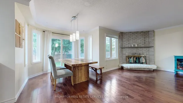 Additional image 39 of 409 Silverthorne Cres
