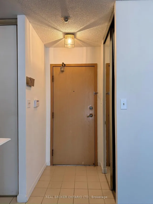 Additional image 31 of 20 Southport St Unit 608