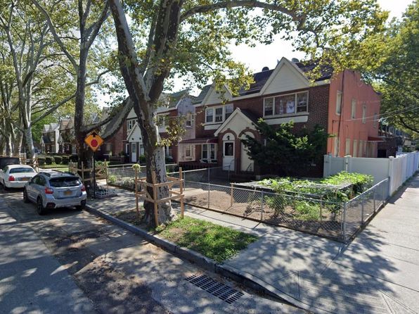 8302 133rd Ave, Jamaica, NY 11417