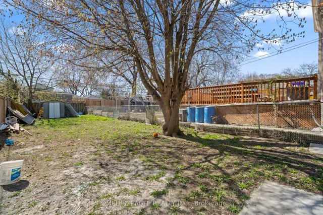 Additional image 27 of 82 Haslam St